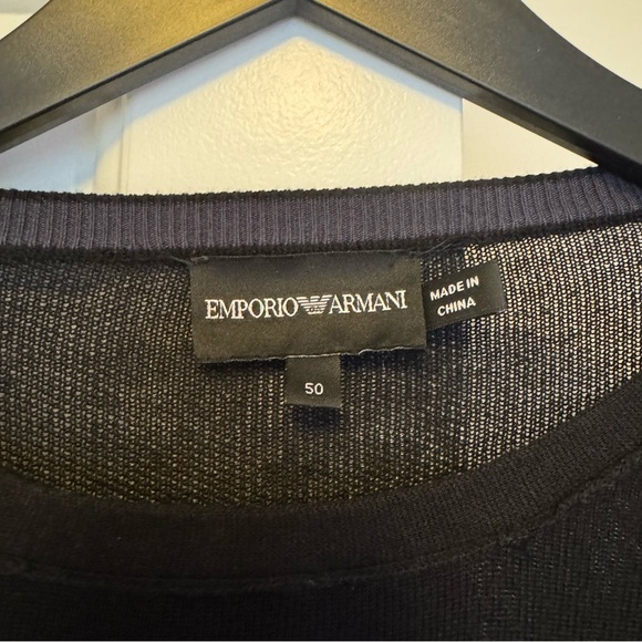 Emporio Armani light-weighted knitted top - Picture 4 of 15